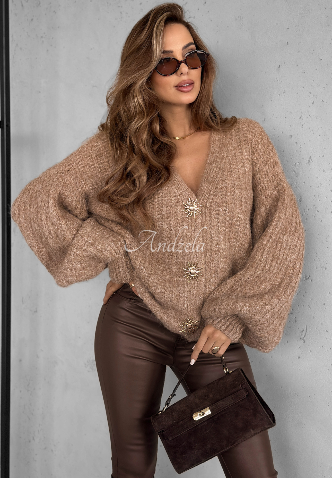 Viskózový krátky kardigan s naberanými rukávmi a vlnou Snow Hill béžový