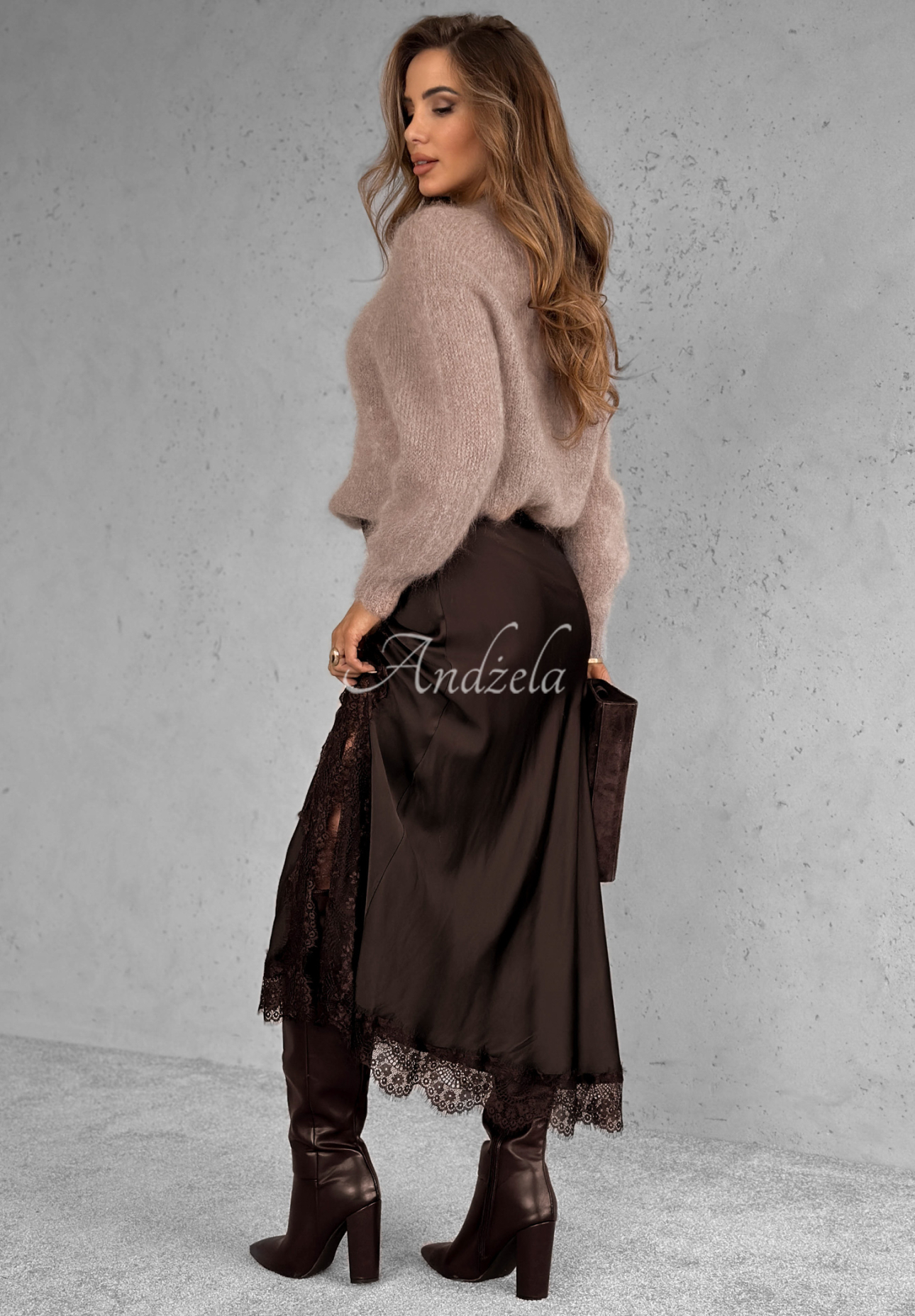 Mohérový sveter Warm Hug béžový