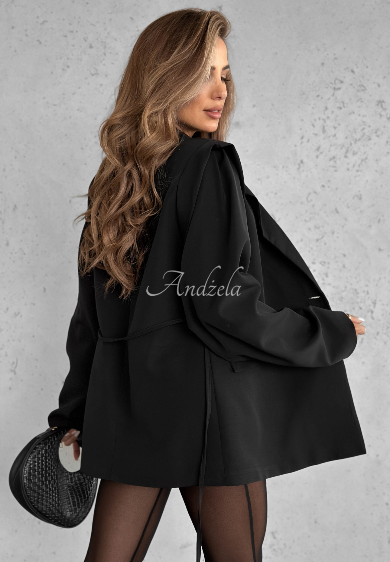 Sako s opaskom Alone Again čierna