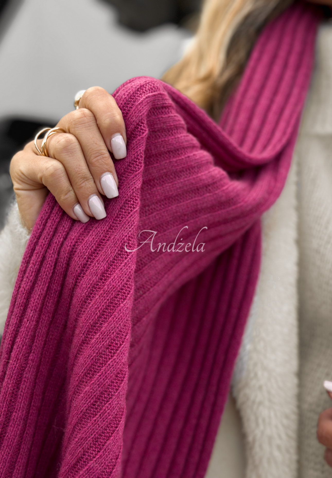 Rebrovaná súprava čiapka a šál s vlnou a kašmírom Snow Dates fuchsiový