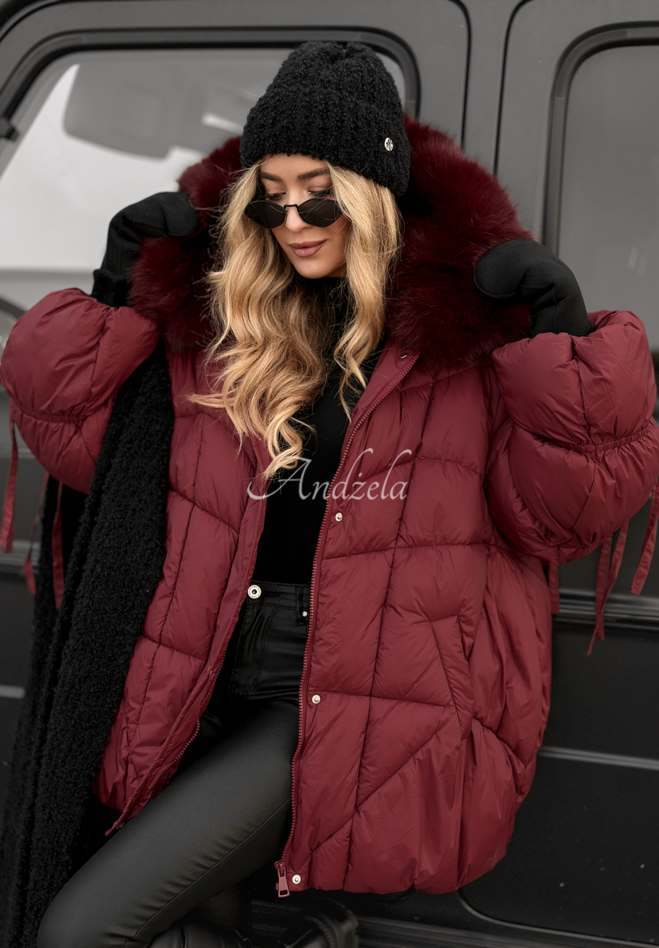 Prešívaná bunda s kožušinou Cold Without You bordová