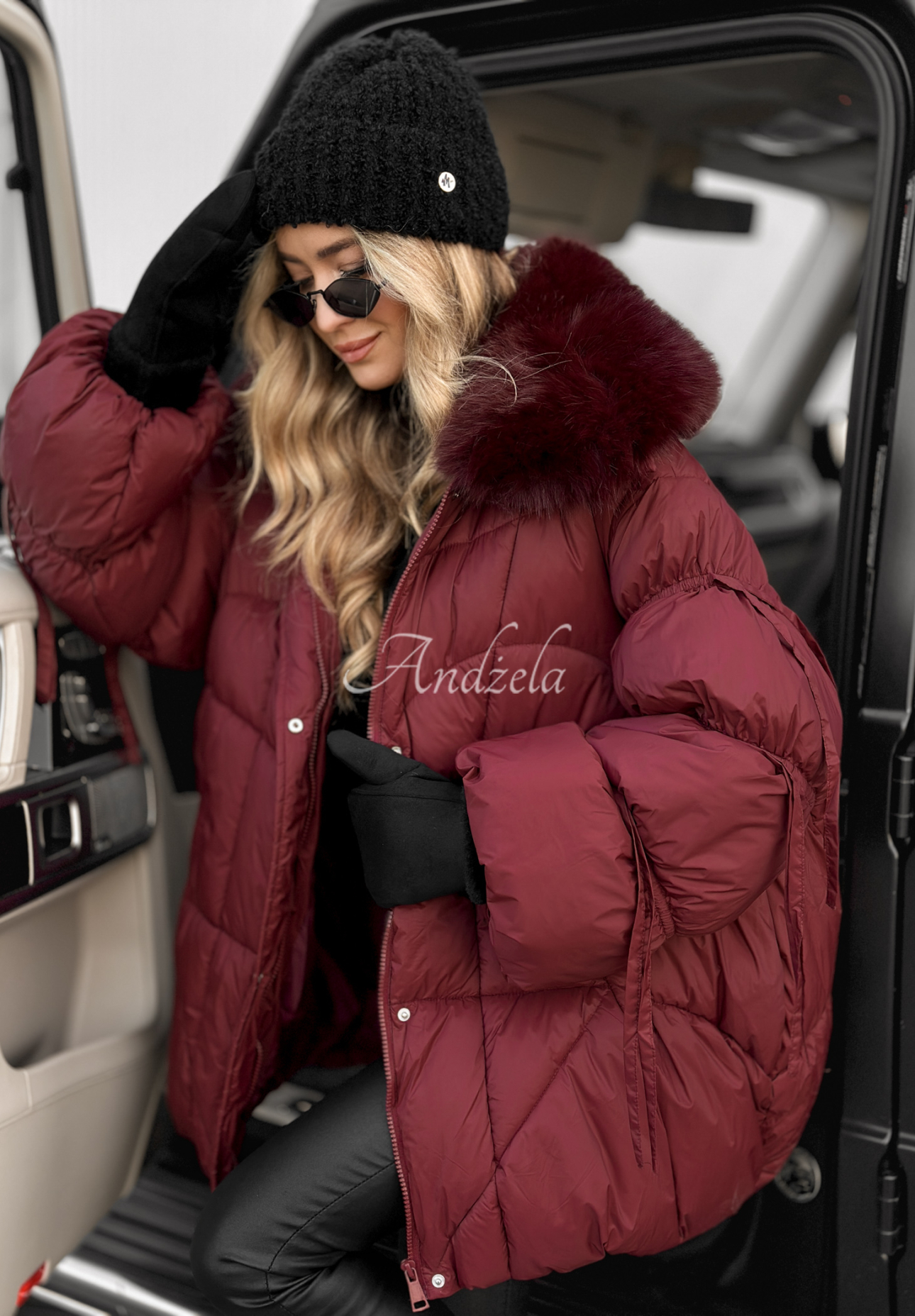 Prešívaná bunda s kožušinou Cold Without You bordová