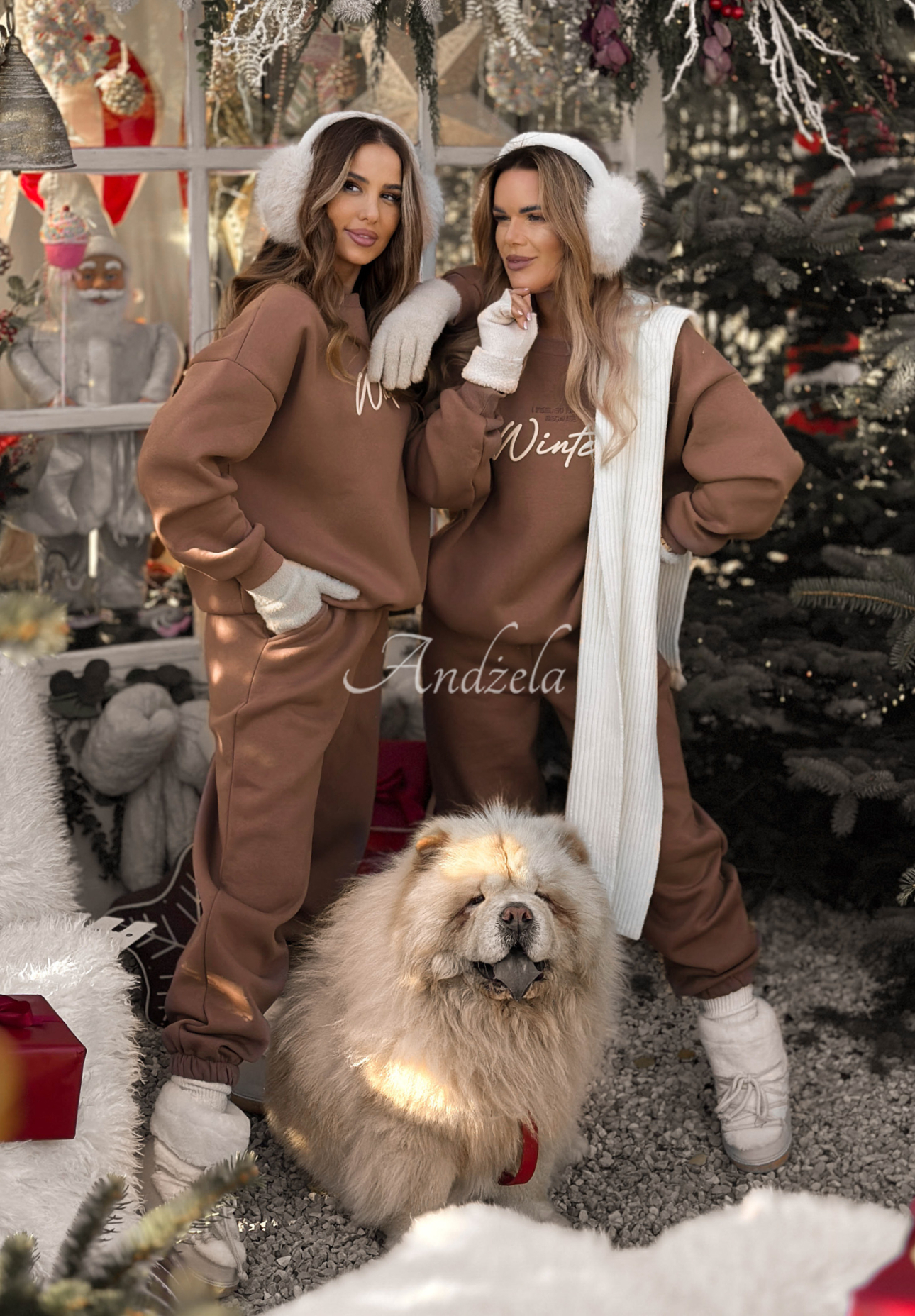 Zateplená tepláková súprava mikina a nohavice So Happy Because Winter čokoládový