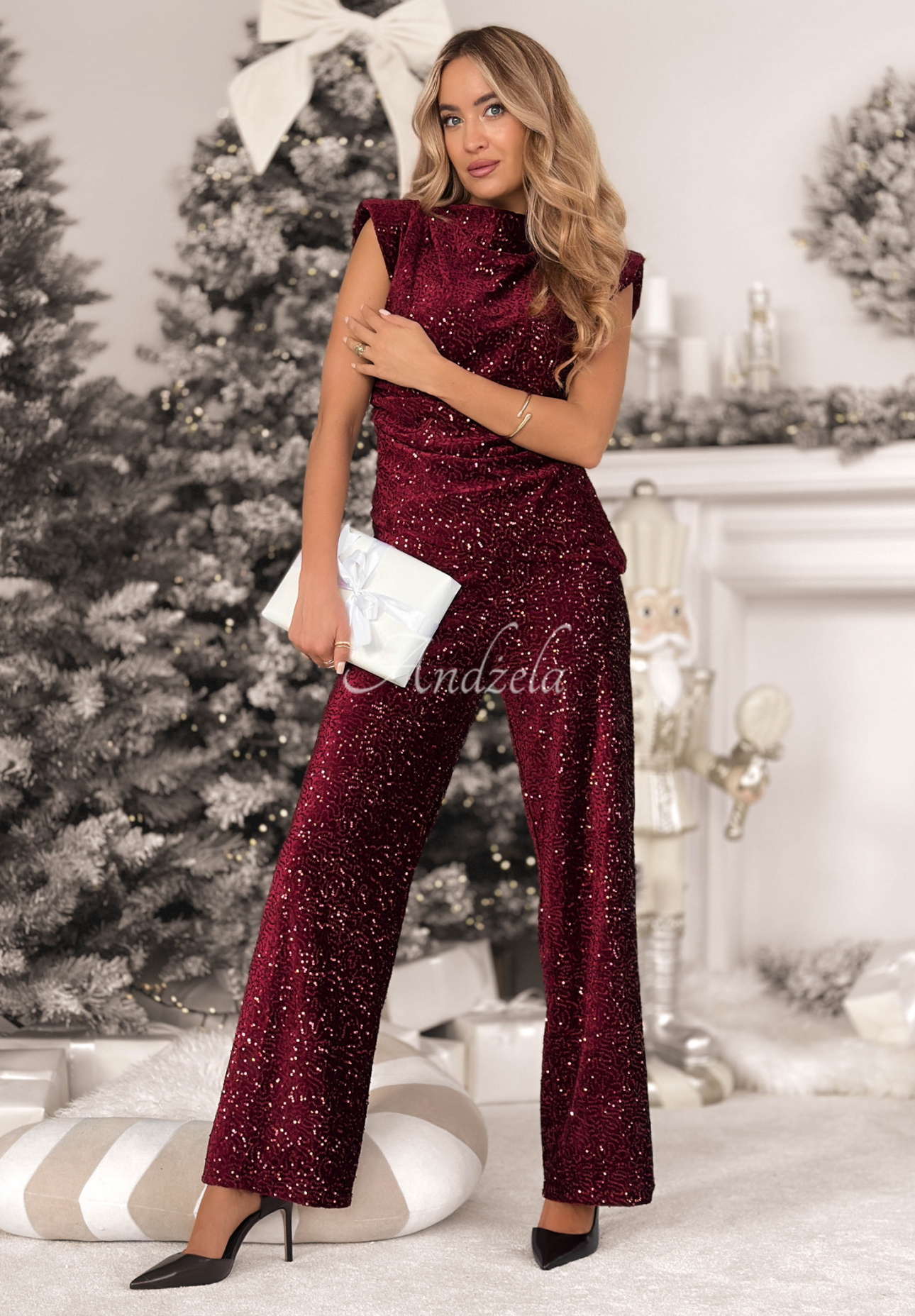 Flitrovaná blúzka s riasením The Mistletoe Lady bordová