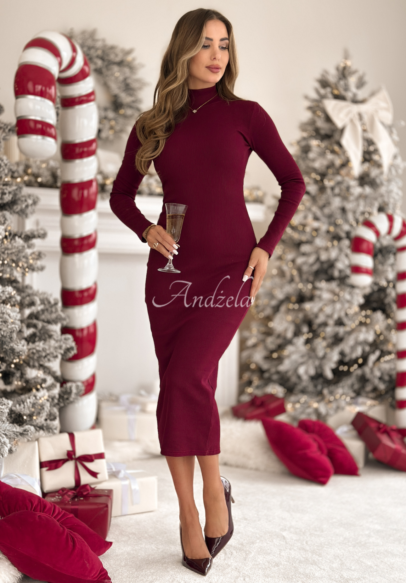 Rebrované šaty midi Smile Again bordová