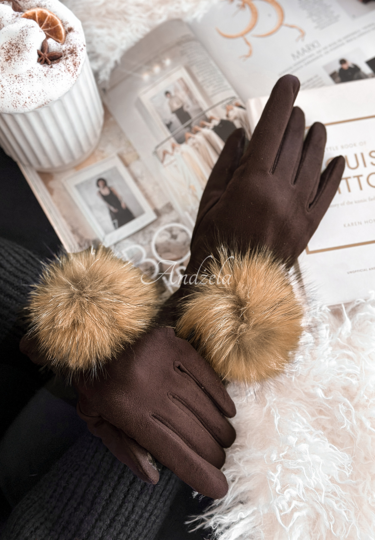 Rukavice z imitácie semišu Fluffy čokoládové