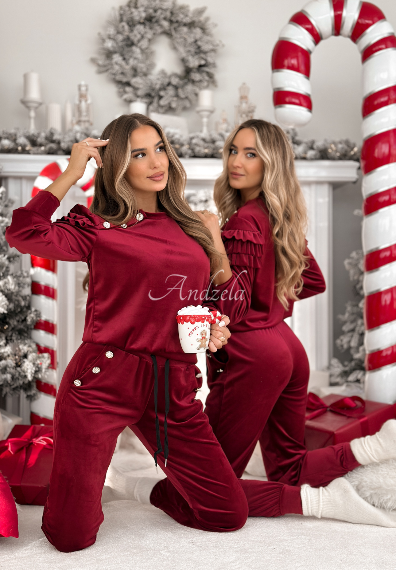 Velúrová tepláková súprava s volánikmi Just Two Of Us bordová