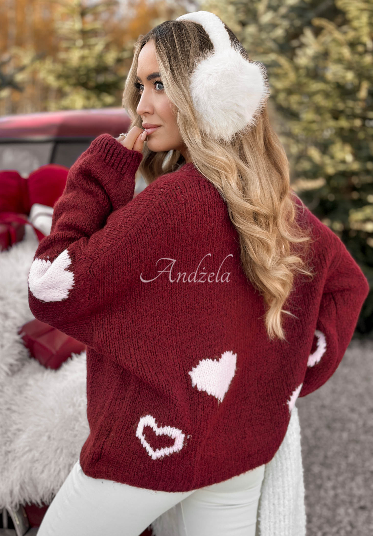 Krátky kardigan oversize so srdiečkami Second Date bordová