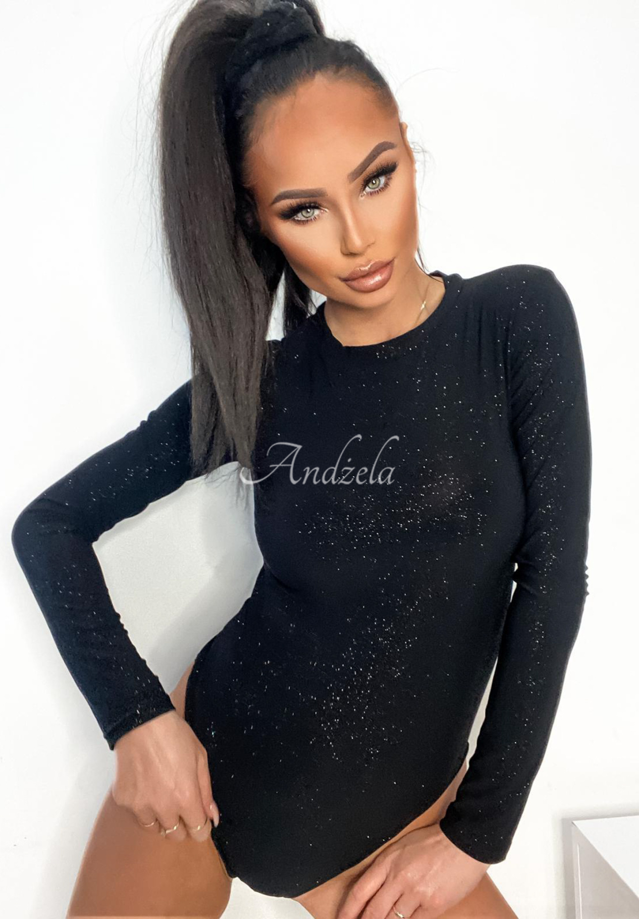 Trblietavé body Really Simple čierne