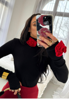 Blúzka z golfem i różami La Milla Bouquet Of Roses čierna