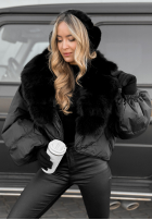 Krátka Bunda z futerkiem Snow Thanks čierna