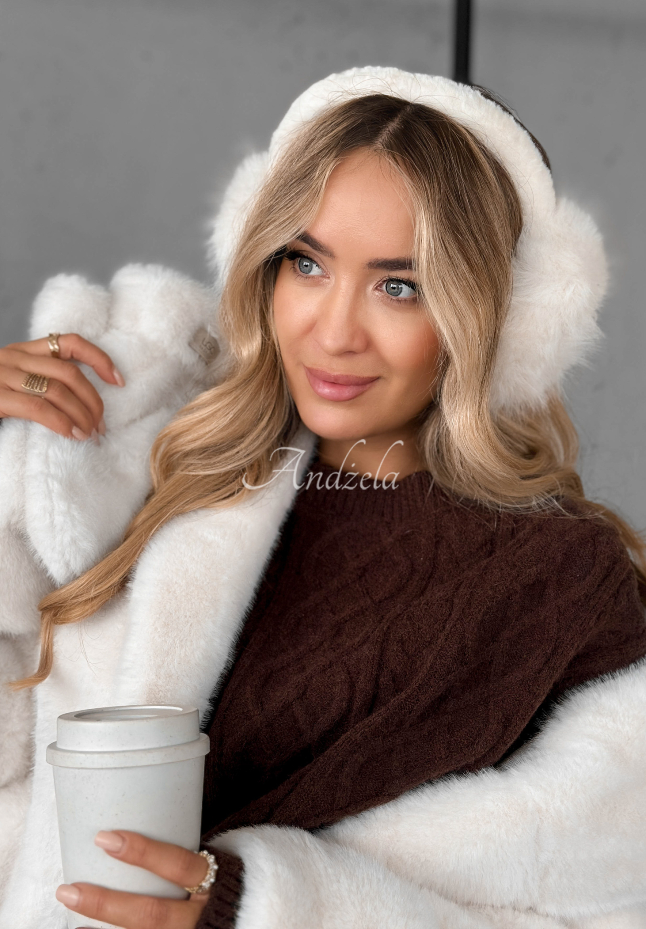 Chrániče na uši s kožušinou Warm Memories ecru