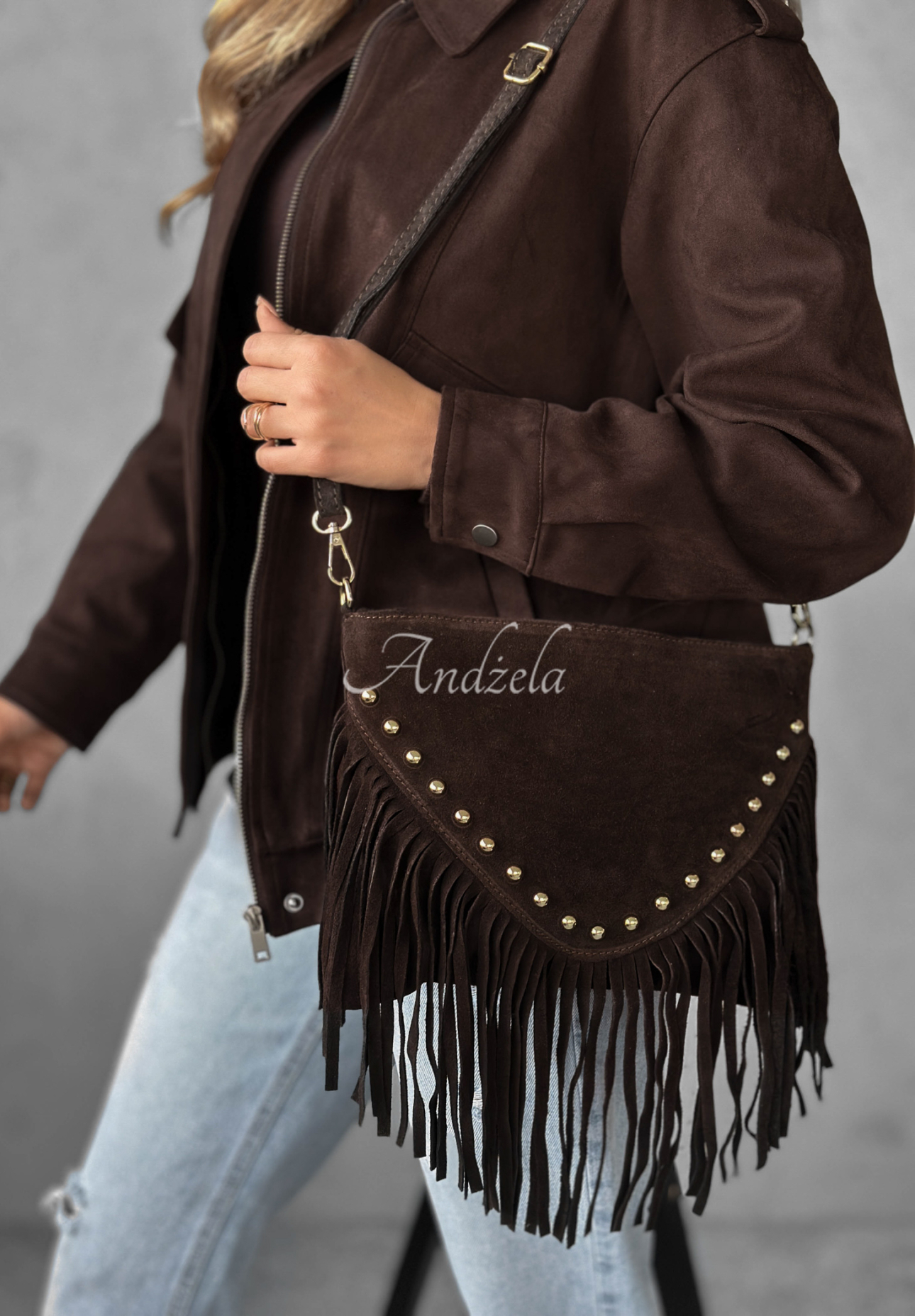 Semišová kabelka so strapcami Hold This Moment čokoládová