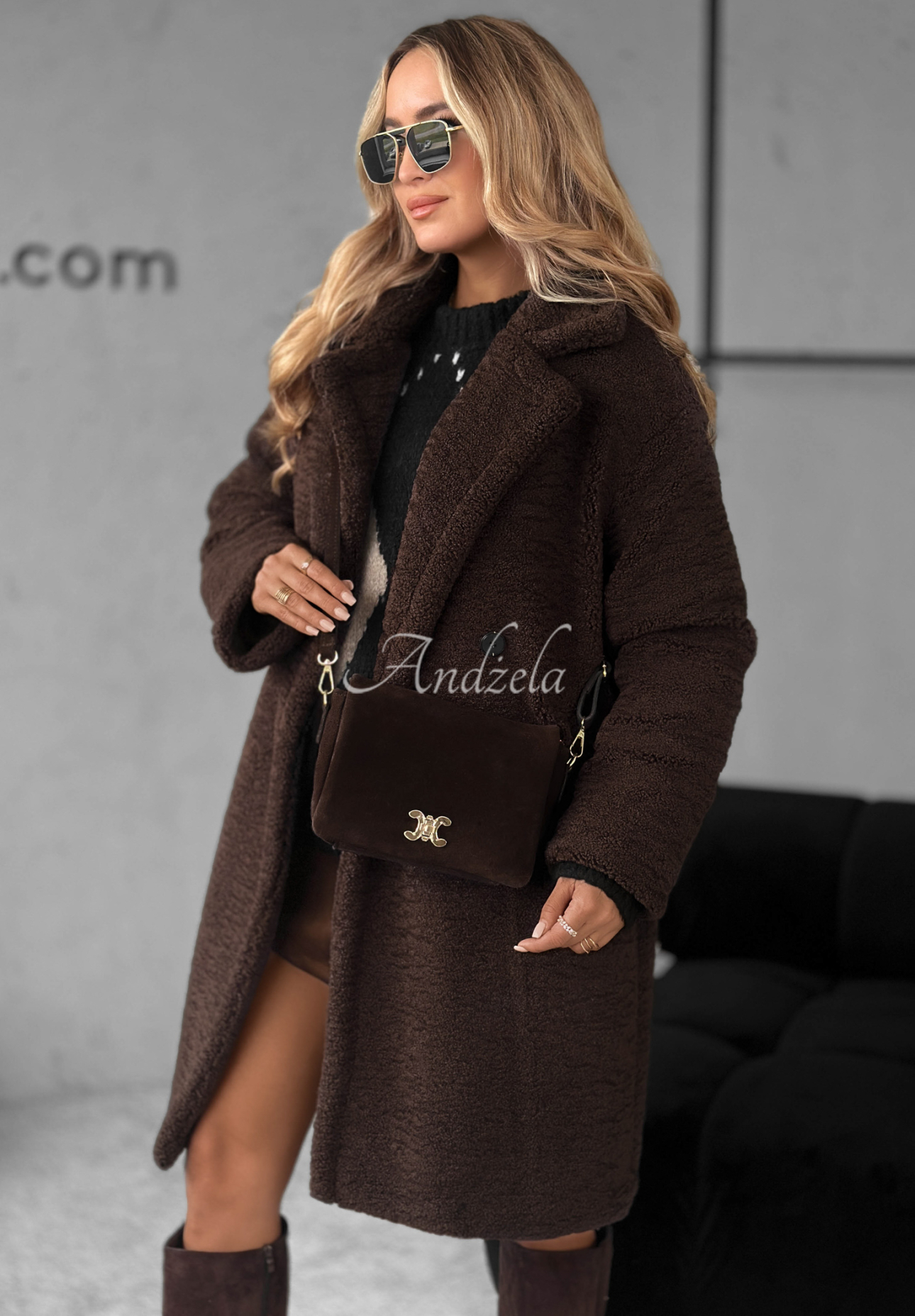 Semišová kabelka In My Closet čokoládová