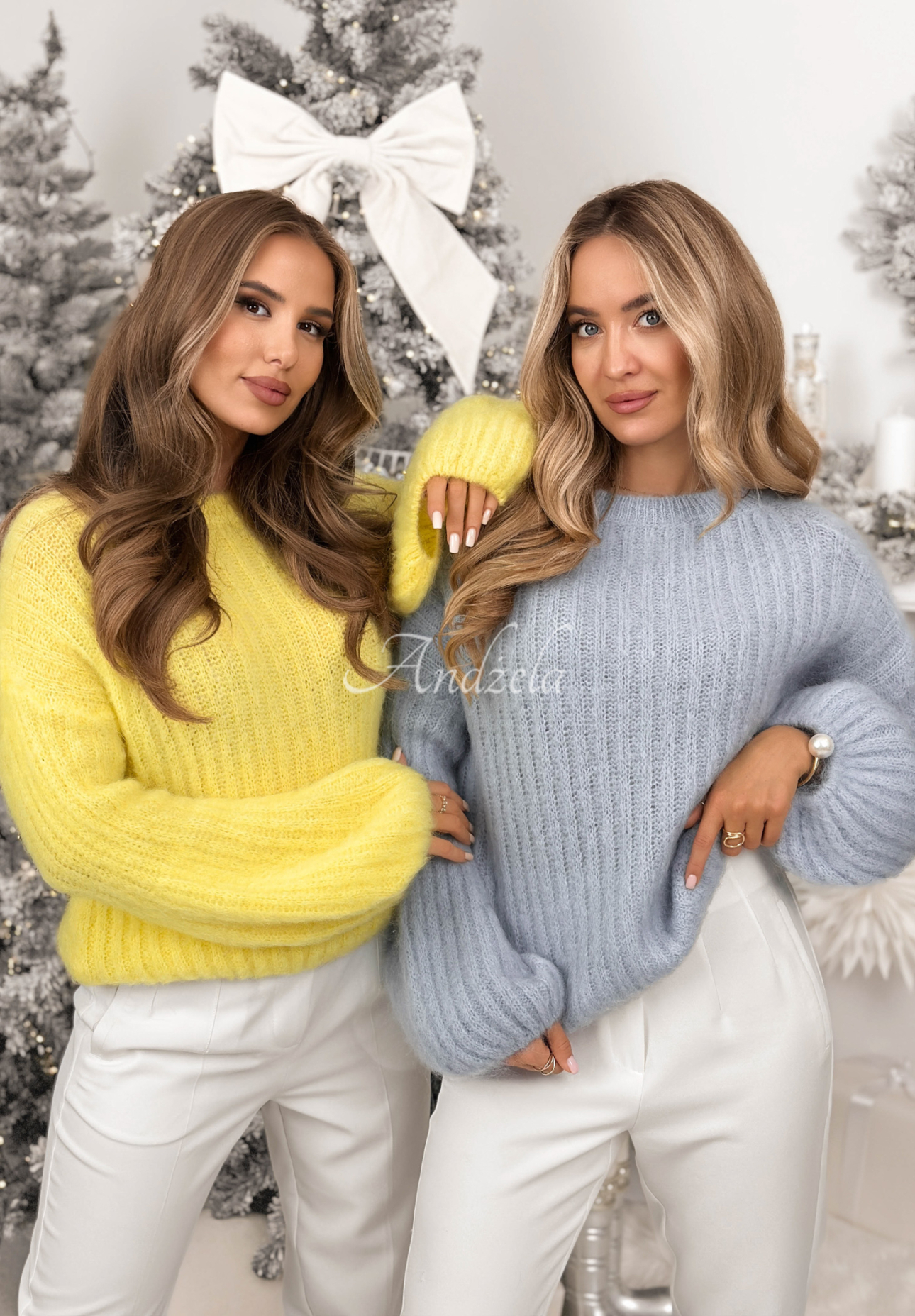 Mohérový sveter so širokými rukávmi Better Than That blankytný