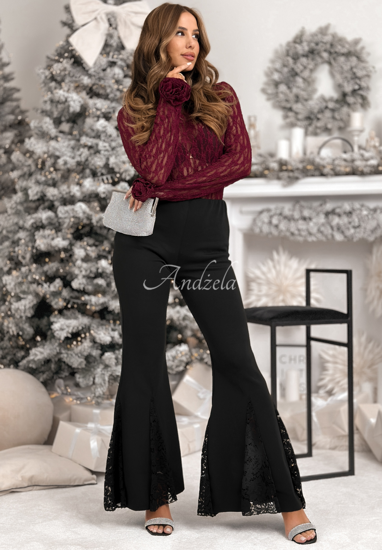 Čipkovaná blúzka s dlhým rukávom a ružami Lace &amp; Roses bordová