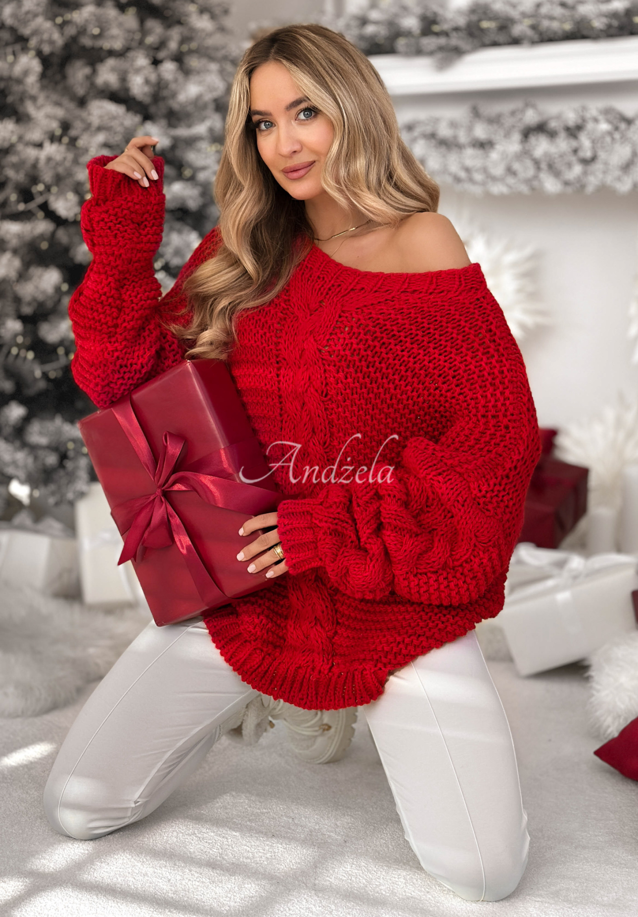 Sveter oversize ozdobne pletený s vlnou White Season červený