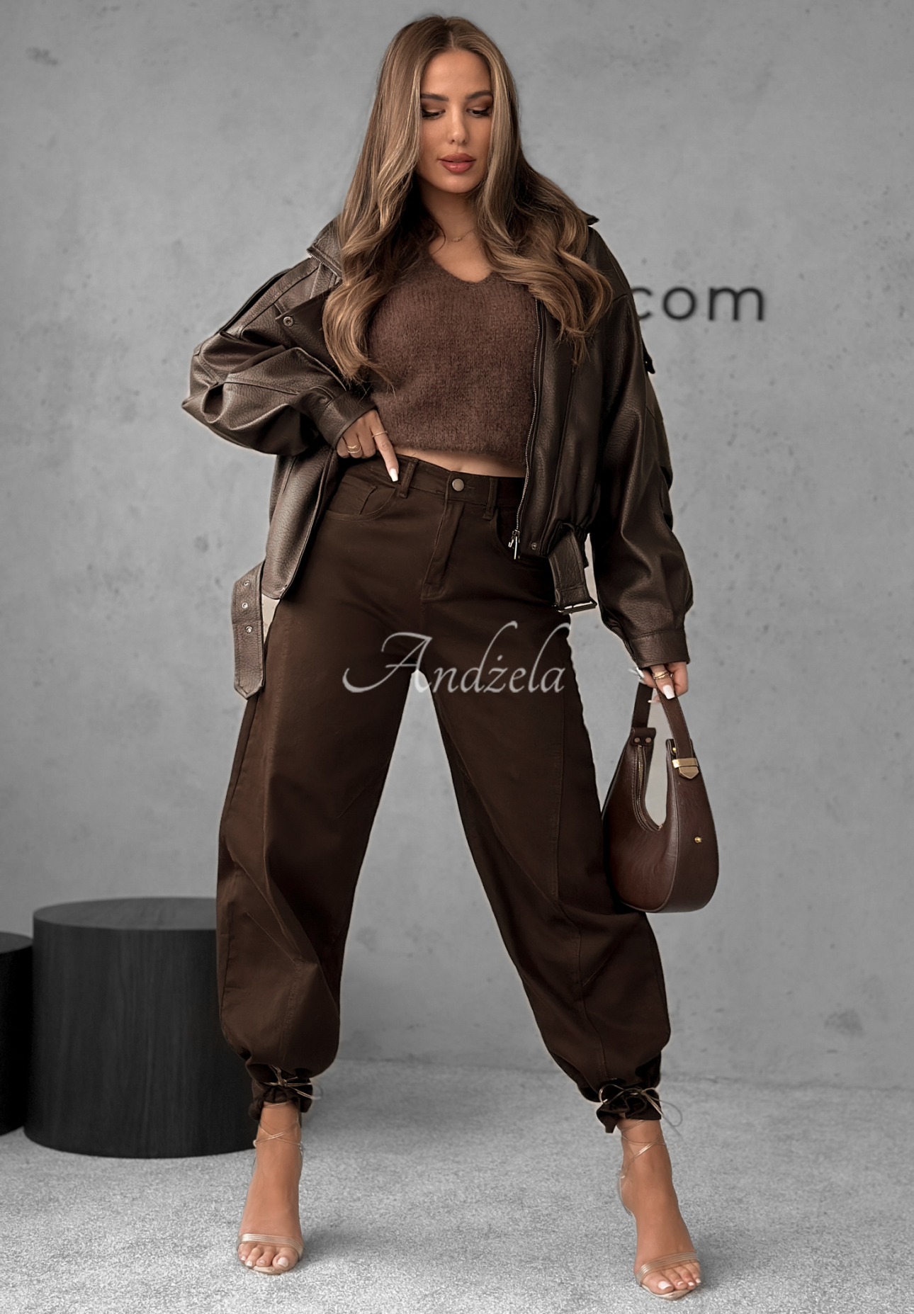 Džínsy balloon Say Less čokoládové