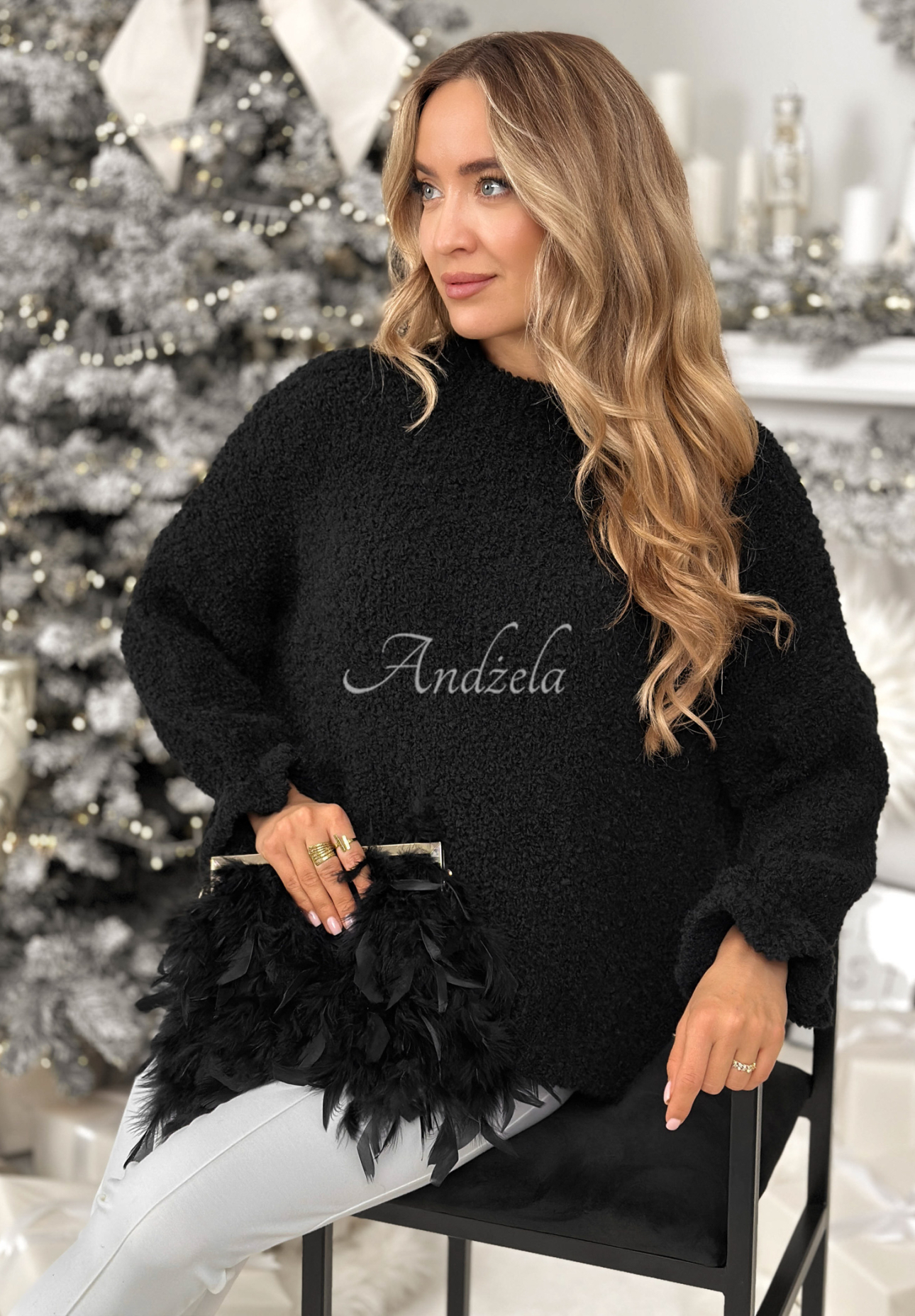 Sveter s vlnou a alpakou Feels Like Heaven čierne