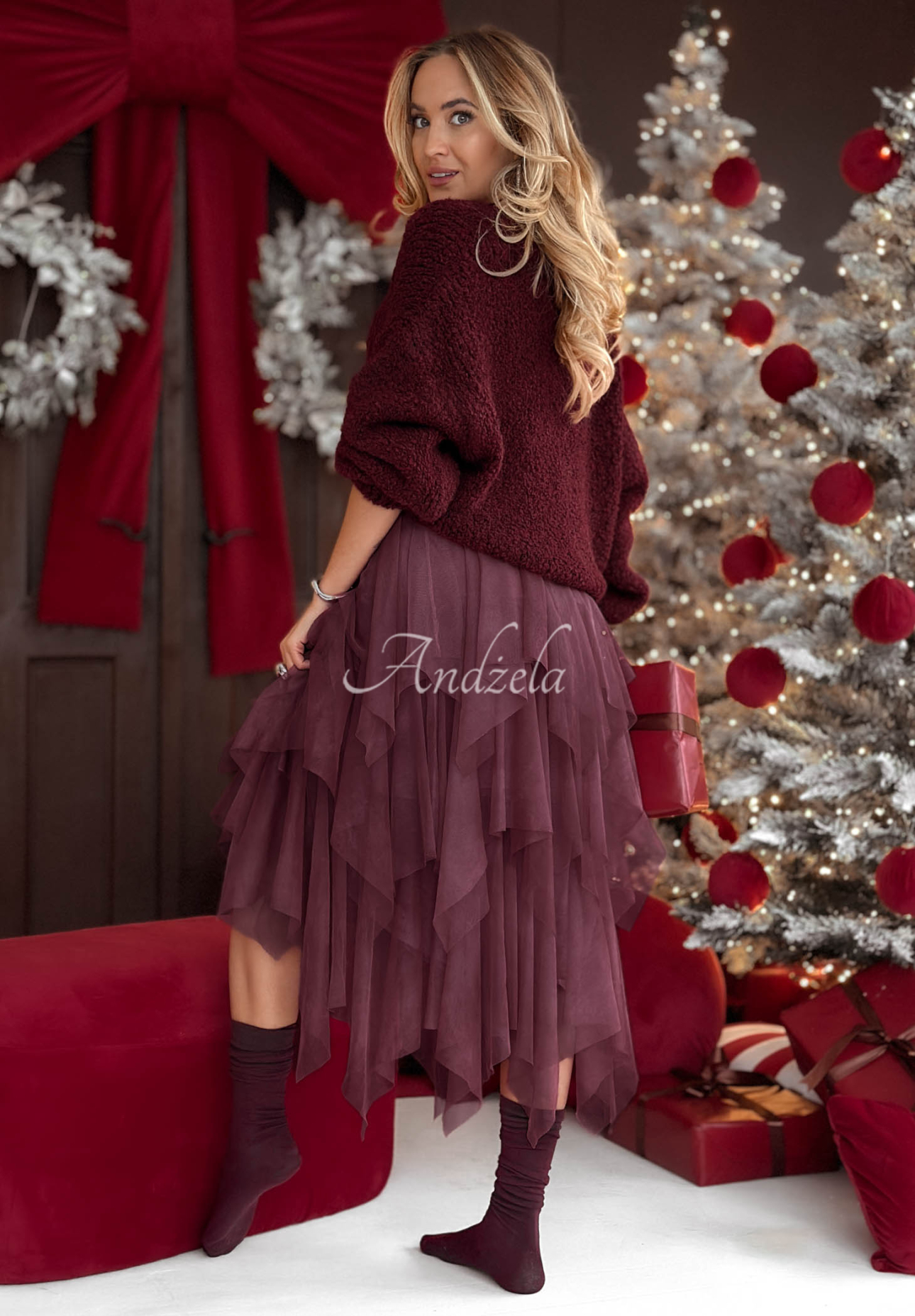 Tylová sukňa midi Elisabeth bordová