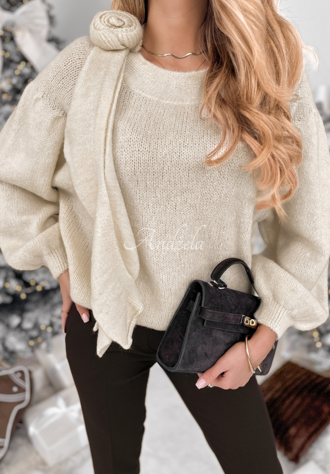 Mäkký sveter s vlnou a alpakou Arctic Village ecru