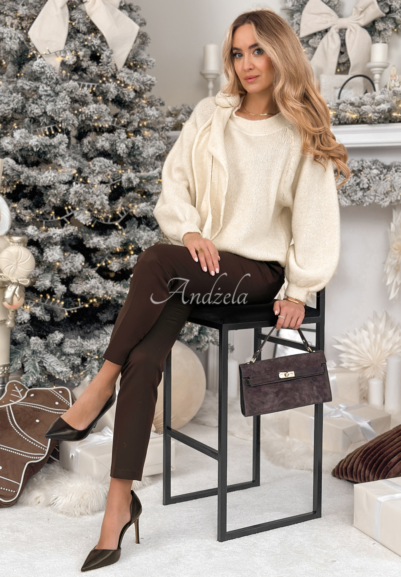 Mäkký sveter s vlnou a alpakou Arctic Village ecru