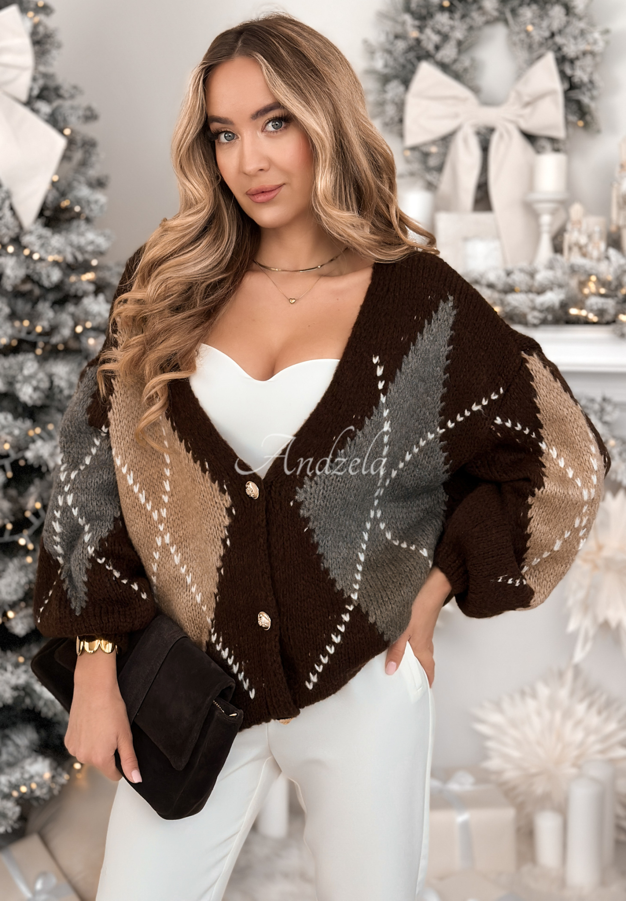 Krátky kardigan s diamantovým vzorom s mohérom Warm Silence čokoládový