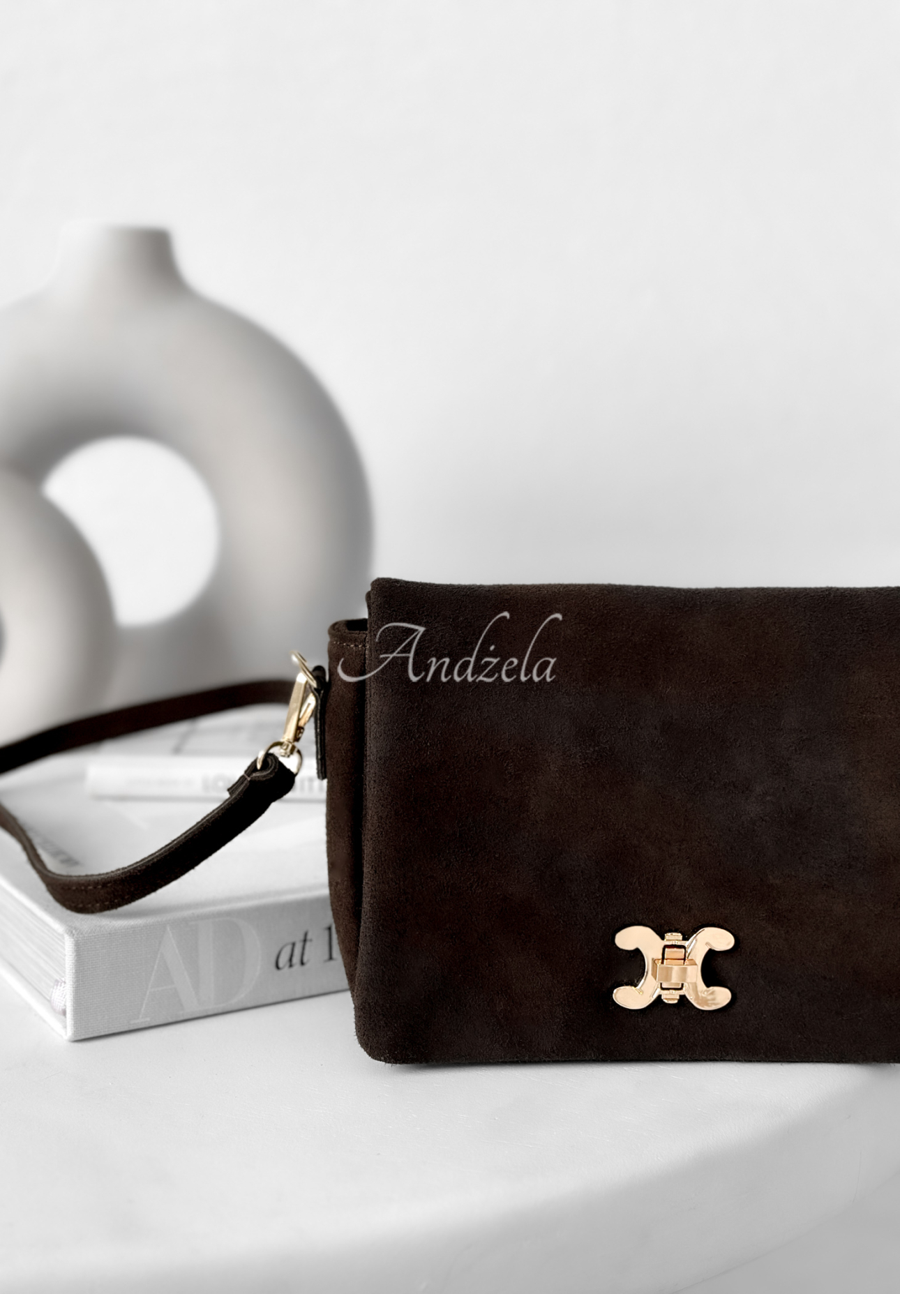 Semišová kabelka In My Closet čokoládová