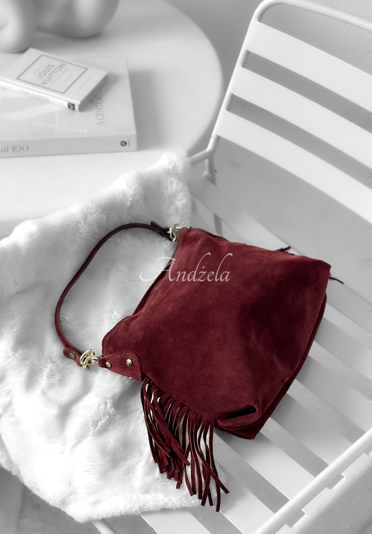 Semišová kabelka so strapcami Final Message bordová