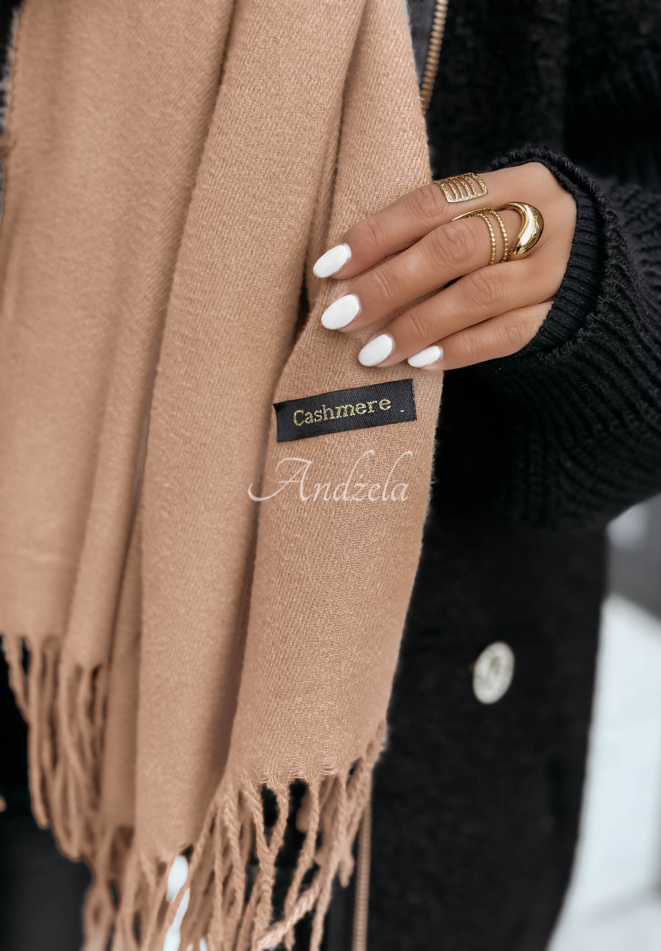 Šál so strapcami Closer To Heaven béžový