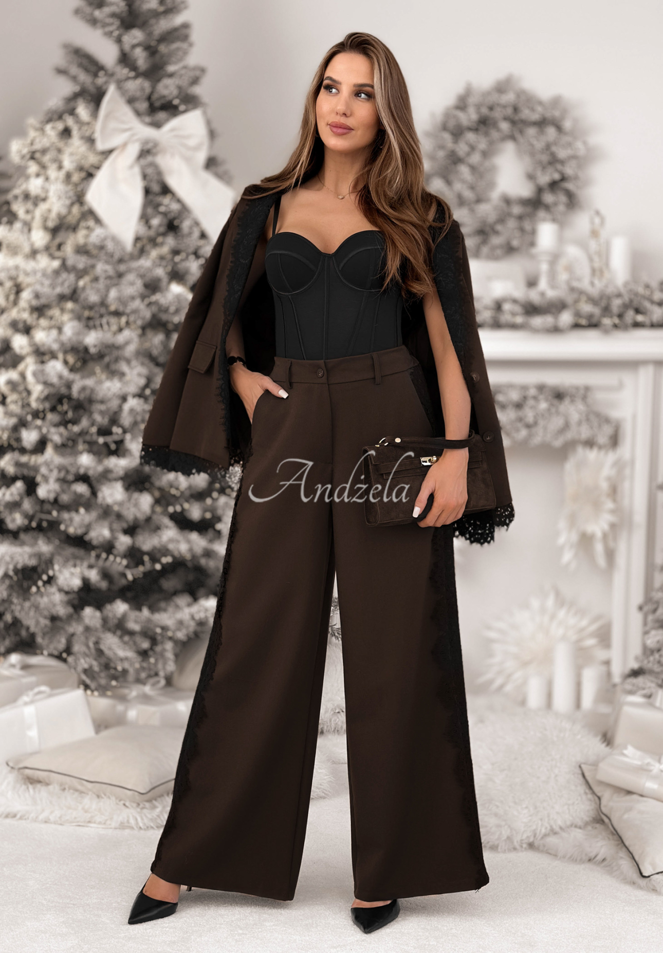 Nohavice wide leg s čipkou a viskózou Grace Moment  čokoládové