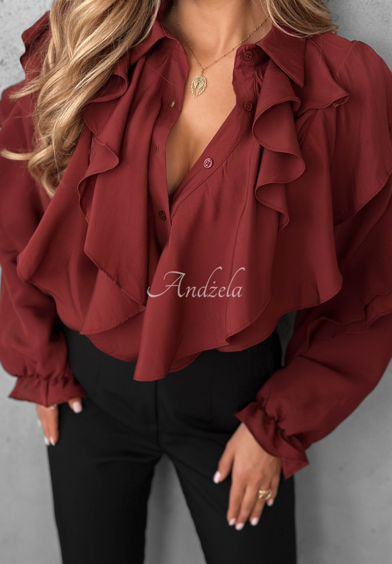 Viskózová košeľa s volánikmi Majestic Dreams bordová