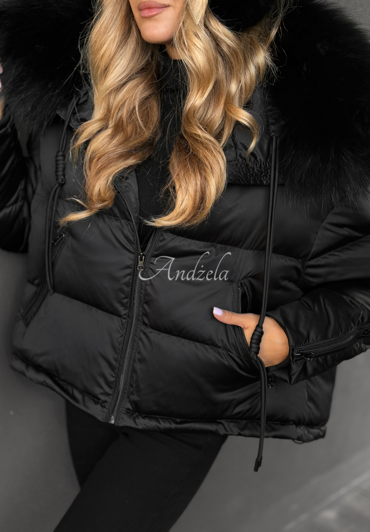 Páperová bunda s kožušinou In Your Dream čierna