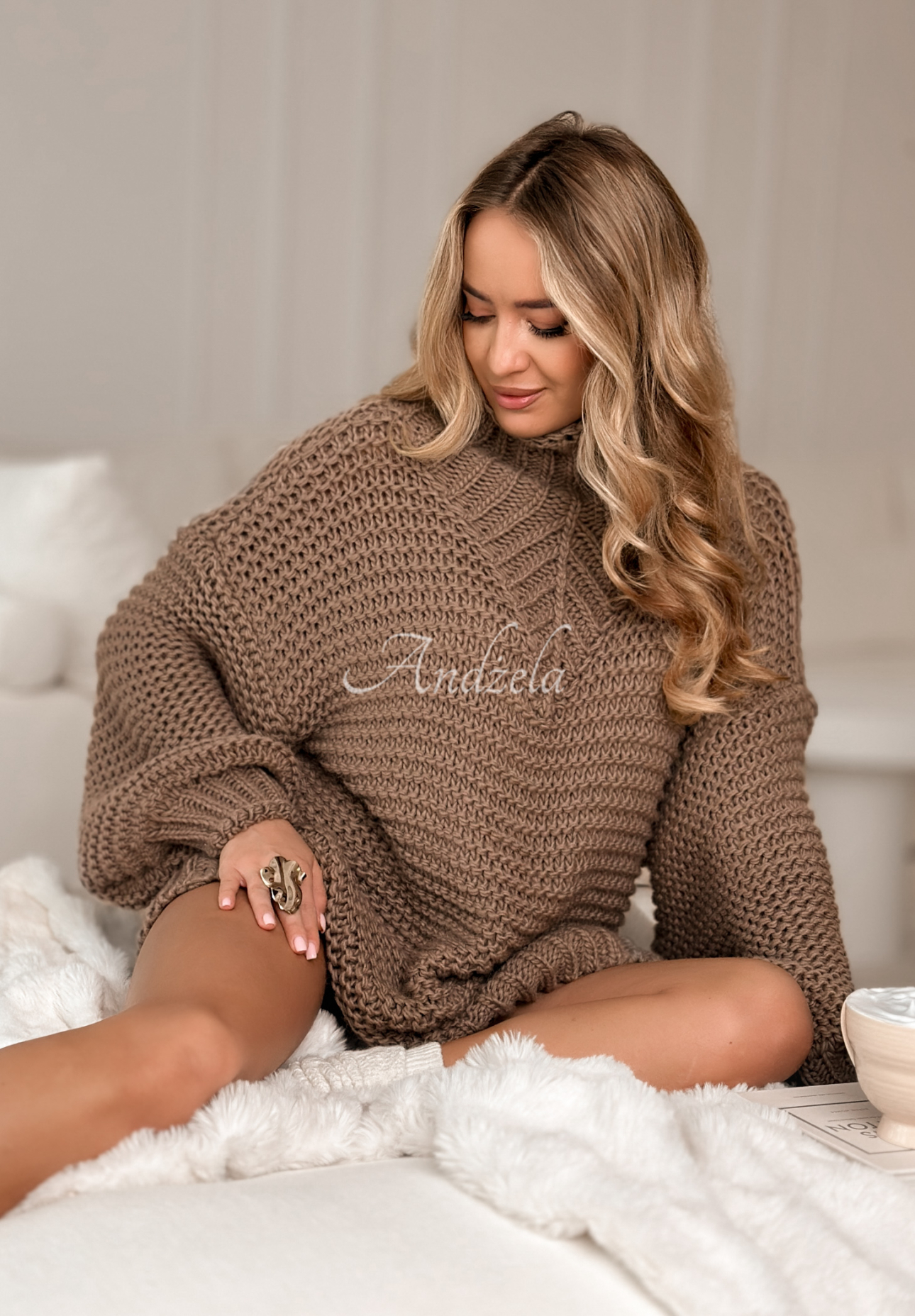 Pletený sveter s vlnou Winter Is In The Air Mokka