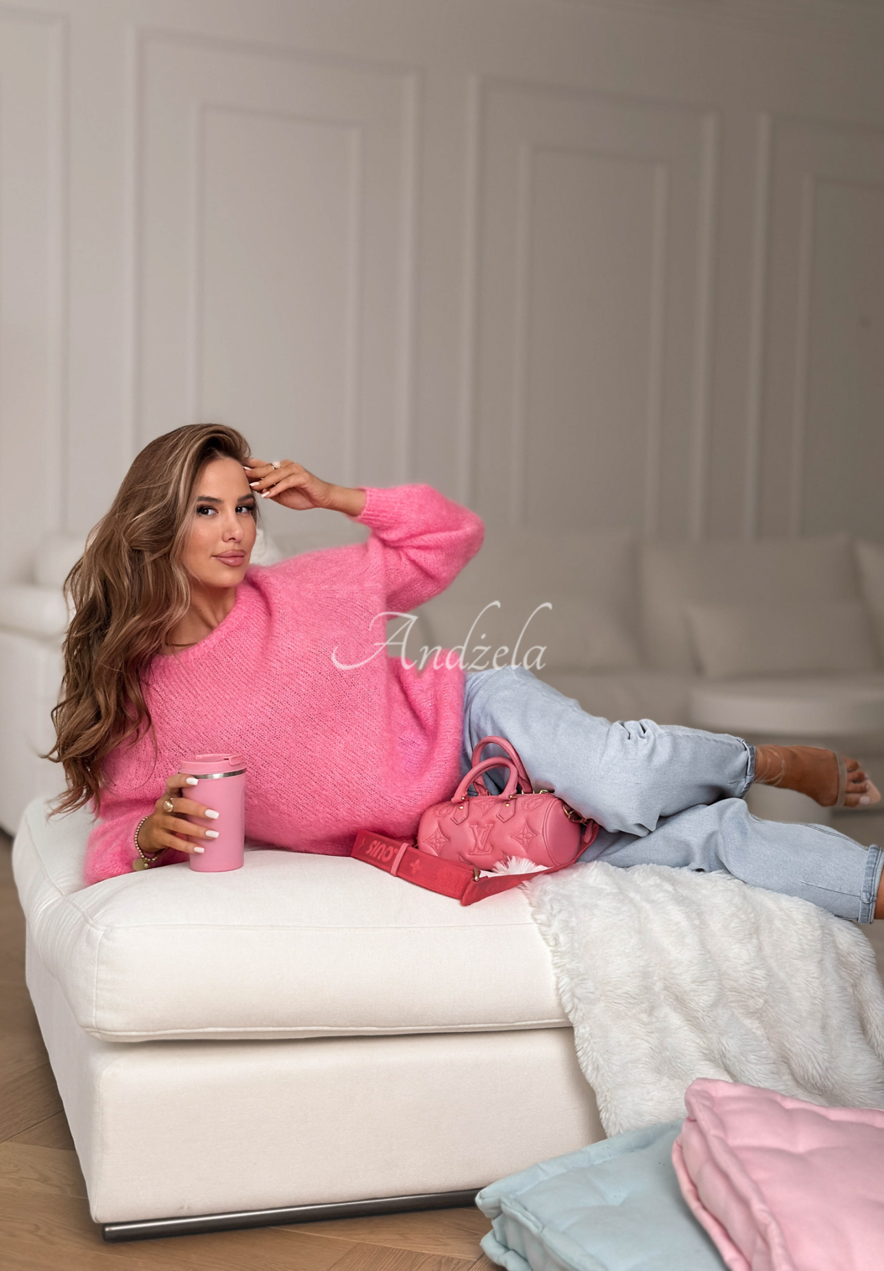 Mohérový sveter Warm Hug ružový