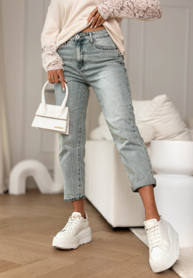 Dž&iacute;nsy mom fit s opaskom Before I Go svetlomodr&eacute;