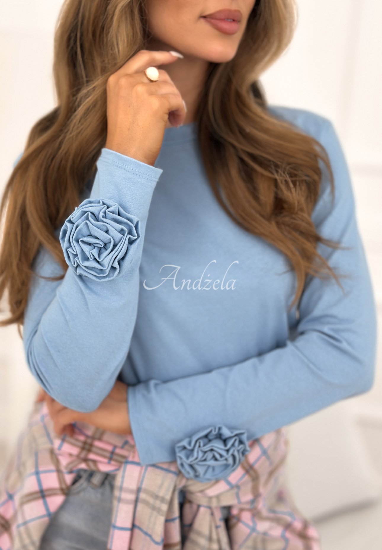 Bavlnená blúzka s ružami Come With Me modrá