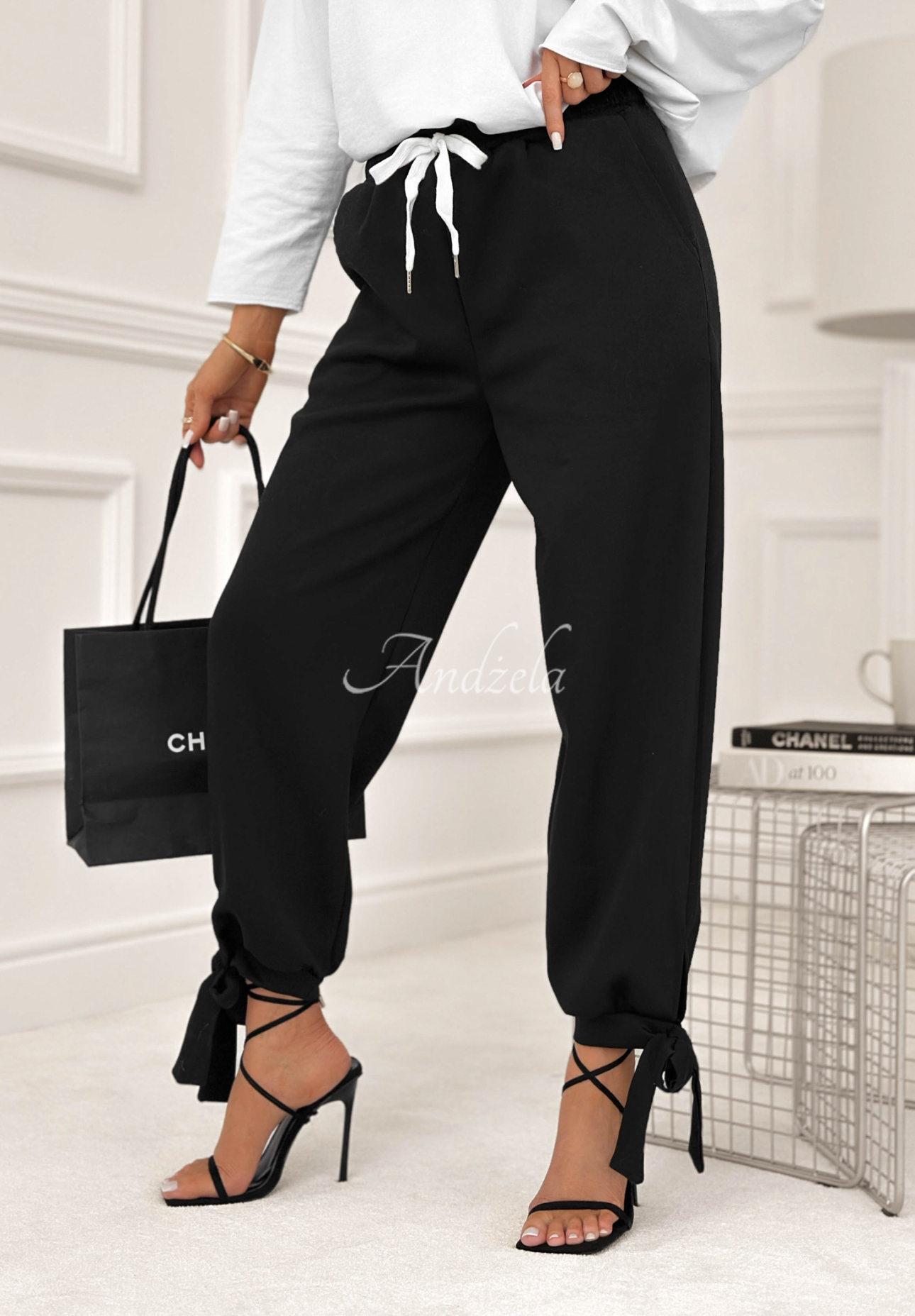 Tepláky Comfy &amp; Trendy čierne