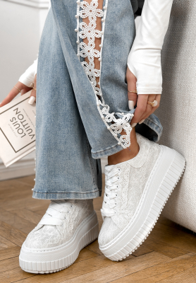 Leskl&eacute; čipkovan&eacute; tenisky Don&rsquo;t Move biele