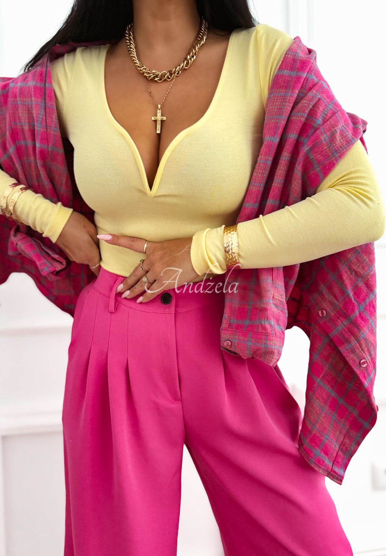 Blúzka s výstrihom v Morelli žltá