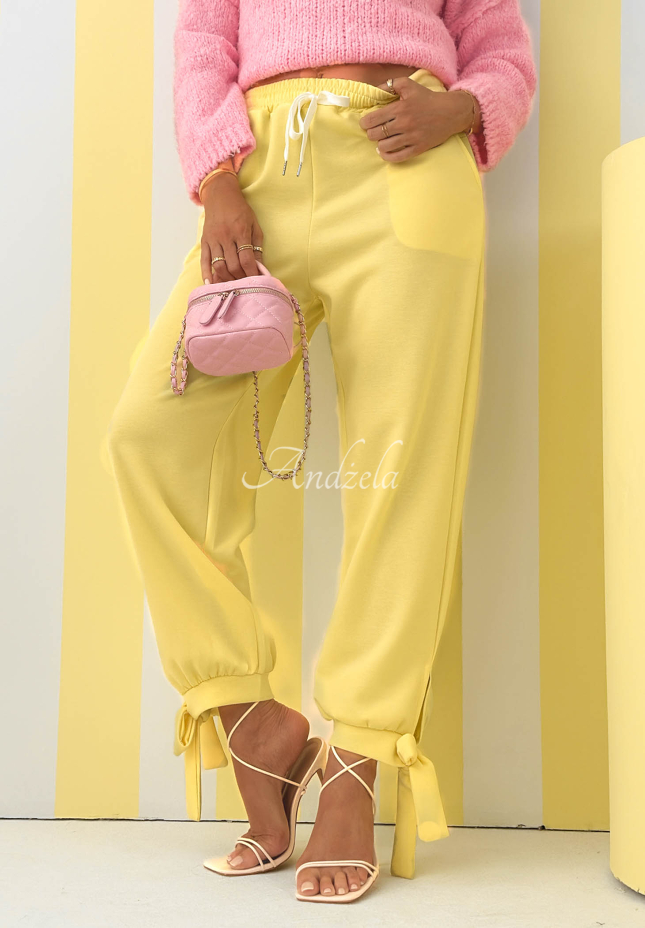 Tepláky Comfy &amp; Trendy žlté