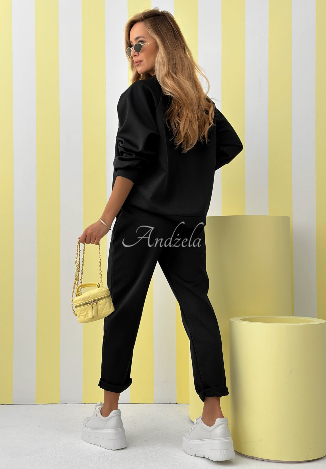 Viskózová tepláková súprava mikina a nohavice Better Now čierne