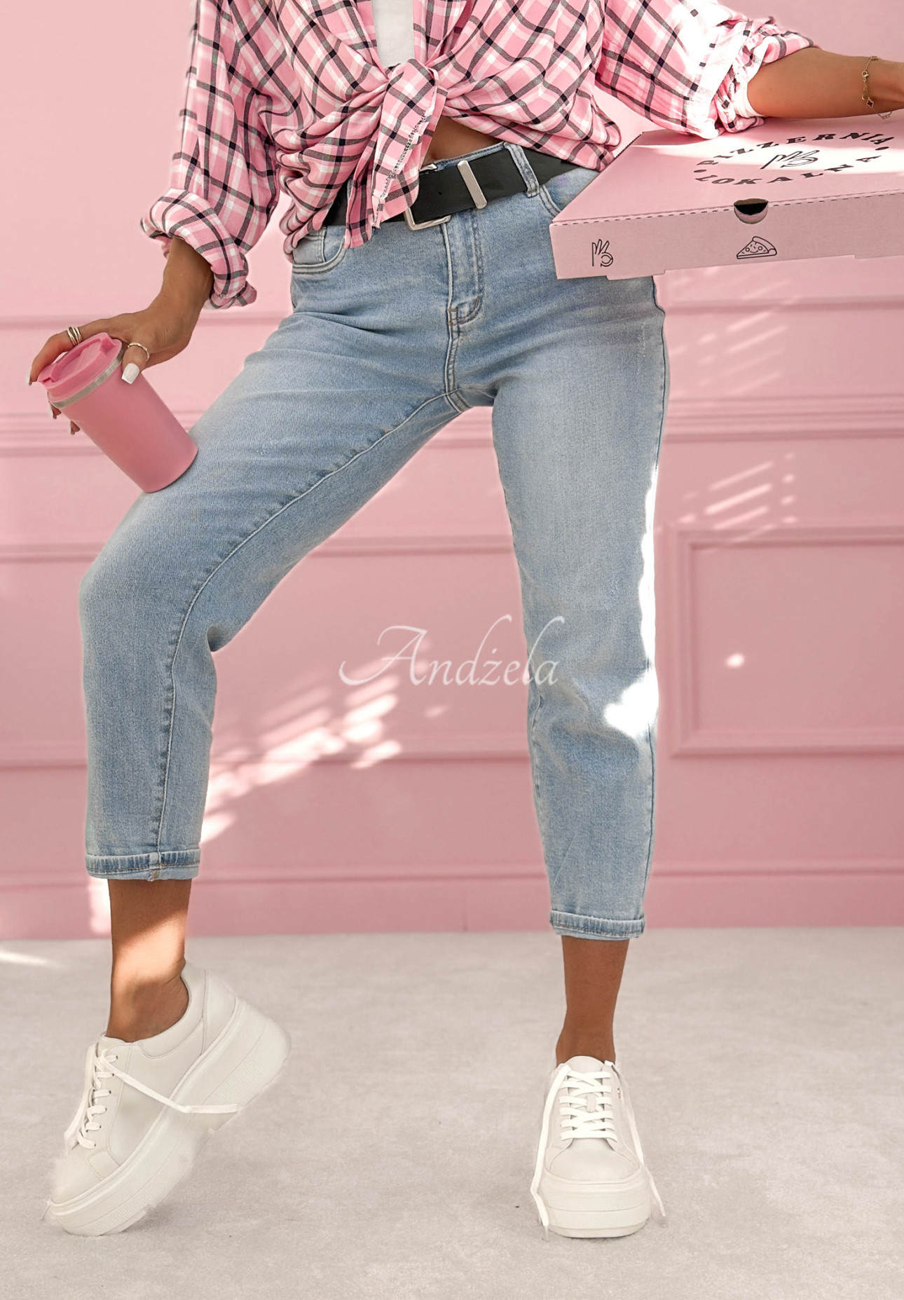 Džínsy mom fit Willow Springs svetlomodré