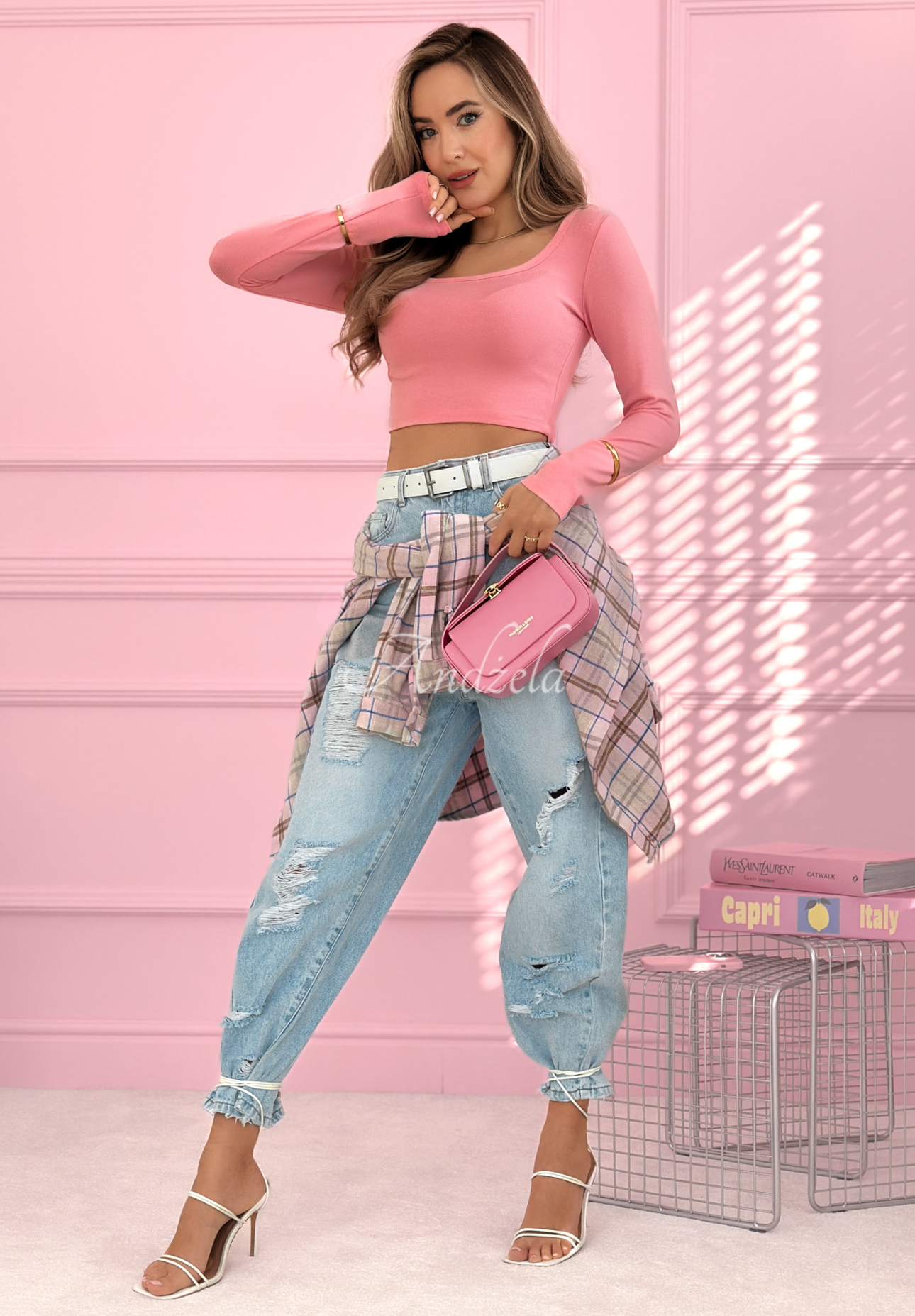 Krátka viskózová blúzka so štvorcovým výstrihom Wasn’t Ready ružová