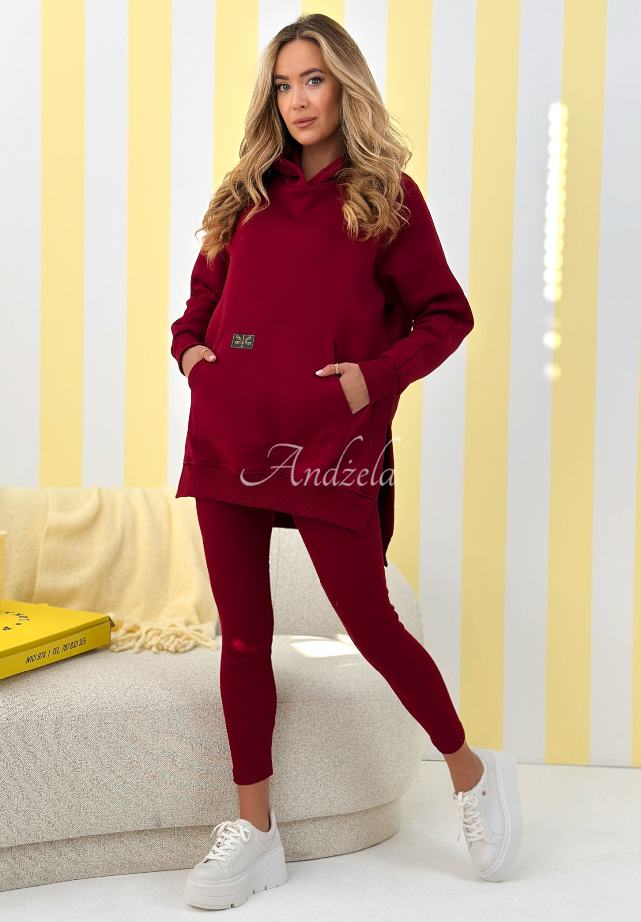 Mikina s vreckom s kapucňou Siempre bordová II