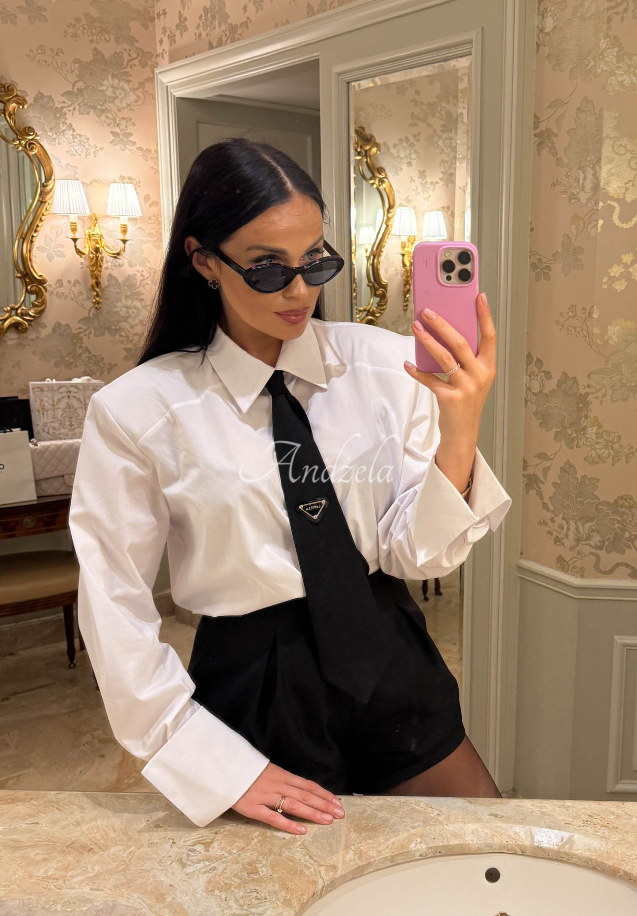 Bavlnená košeľa s kravatou La Milla Kendall Biela