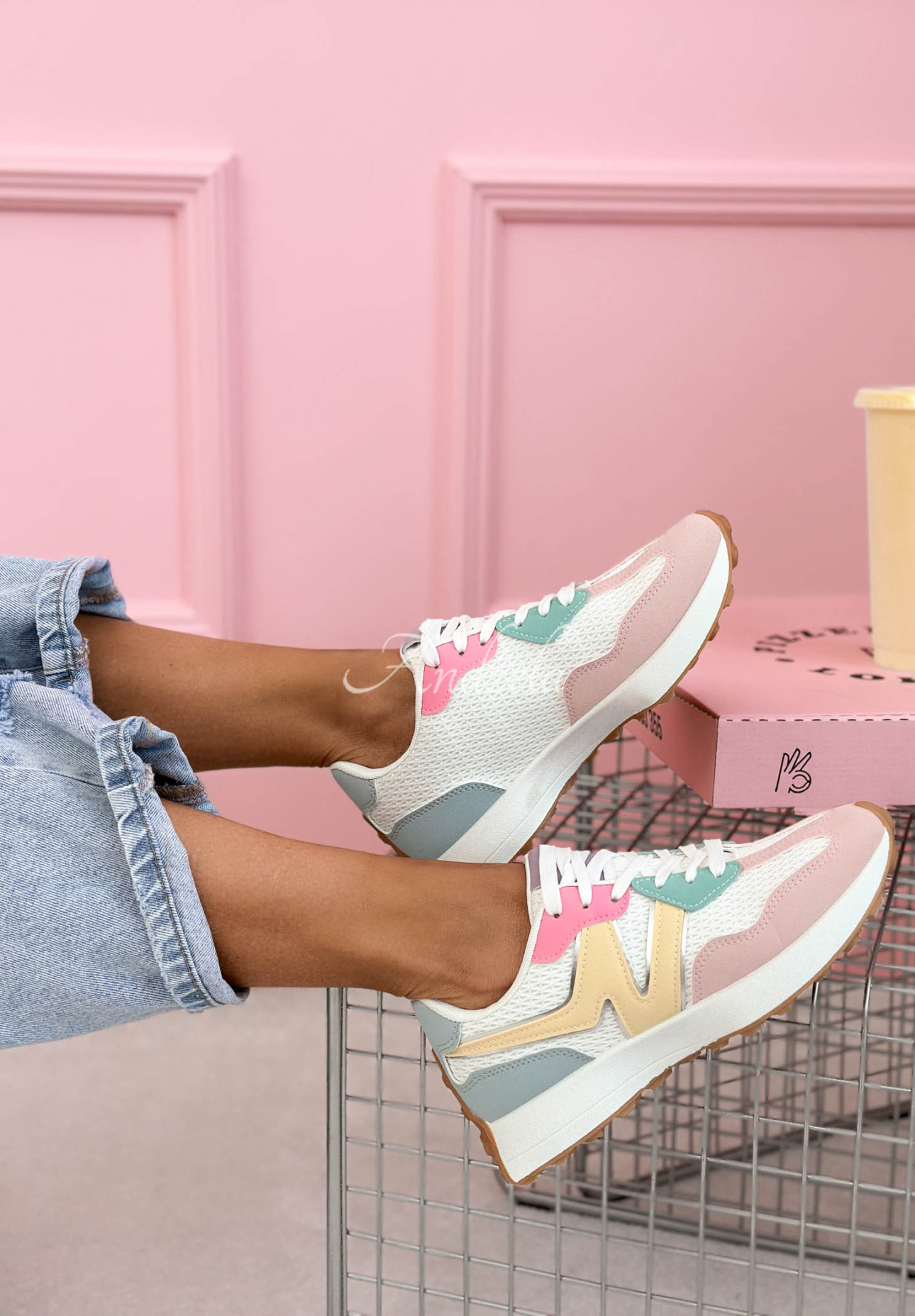 Tenisky Running Towards You bielo-ružové