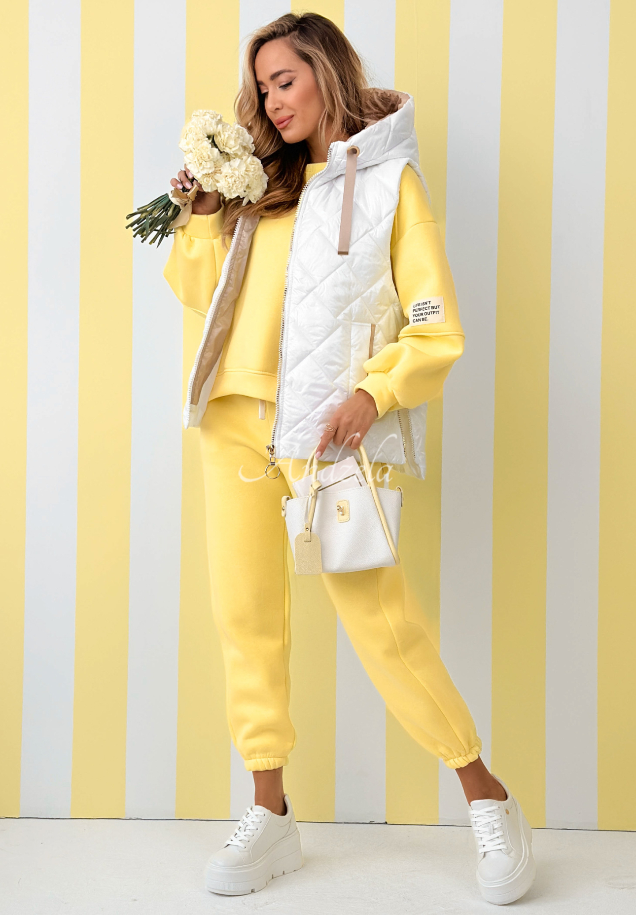 Prešívaná vesta s kapucňou Spring Touch Biela