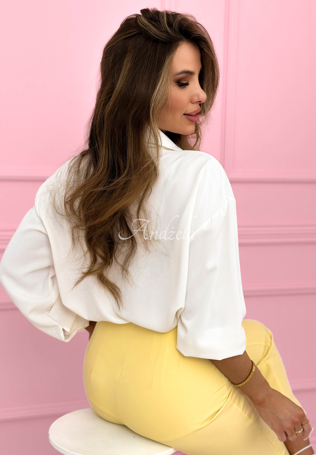 Elegantná košeľa s viazaním Fresh Tulips Biela