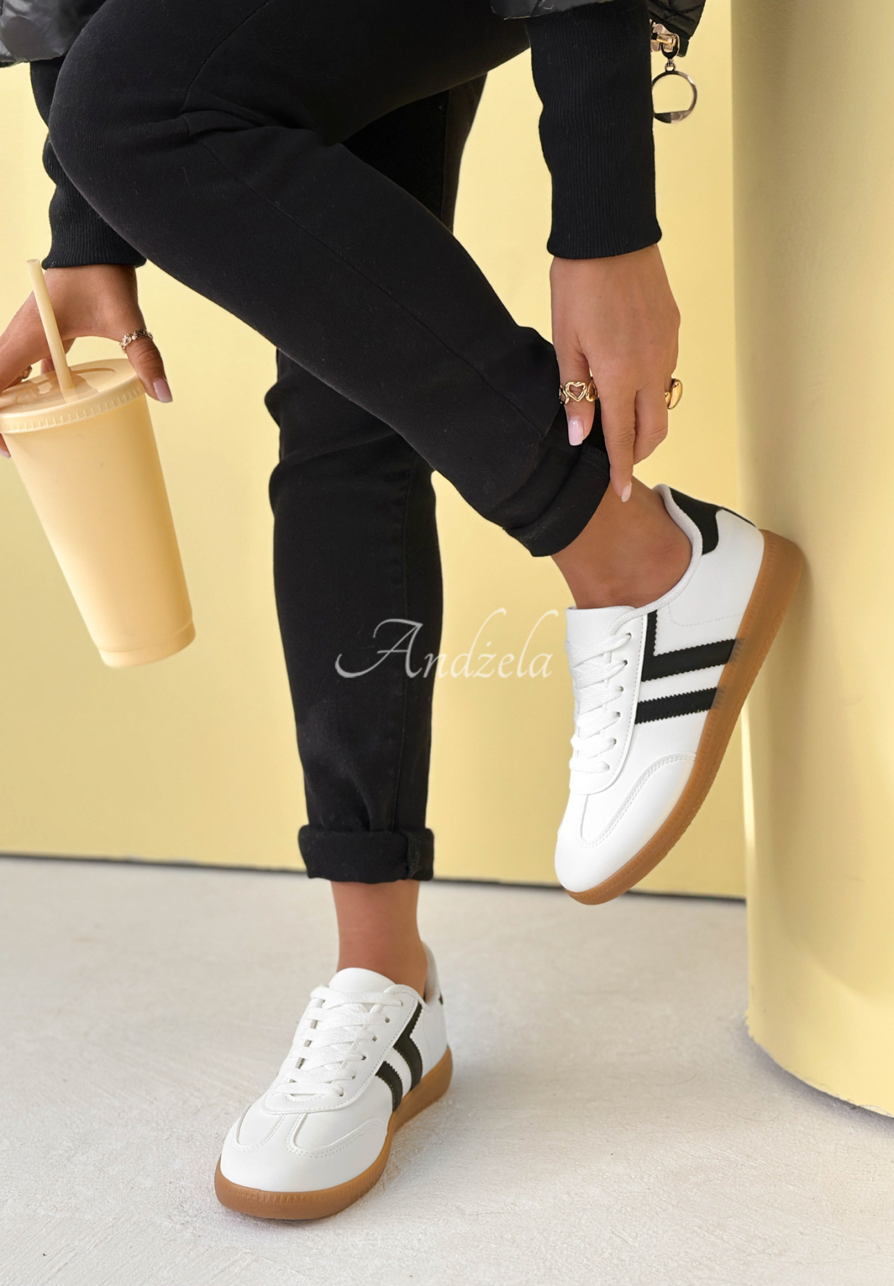 Tenisky Walking On Flowers biele